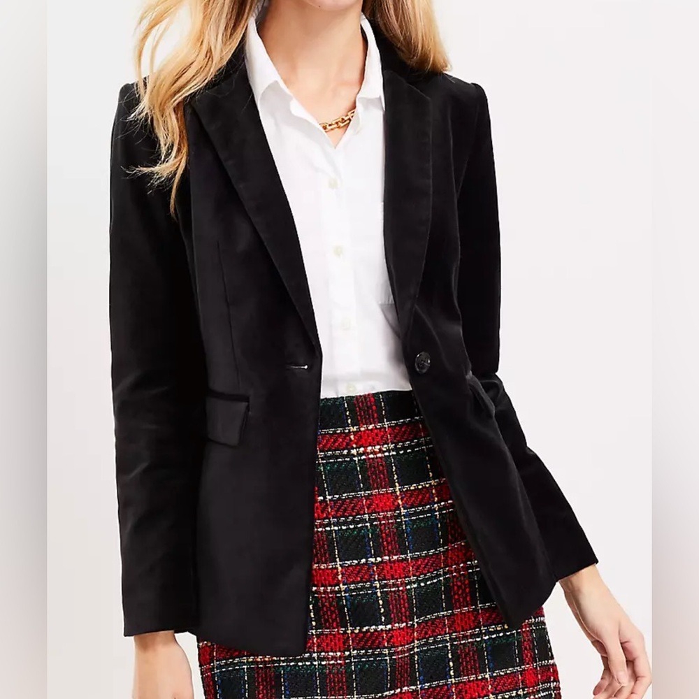 NEW LOFT Black Velvet Blazer Jacket Button Front Women's Size 8